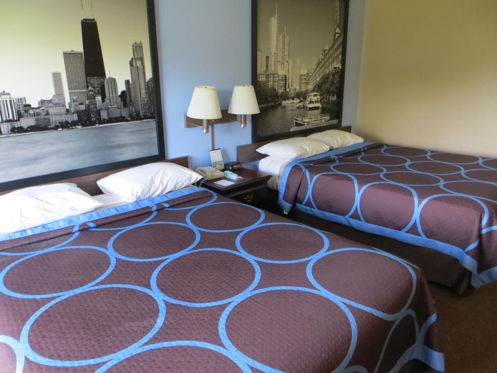 Super 8 By Wyndham Chicago O'Hare Airport Hotel Elk Grove Village Quarto foto