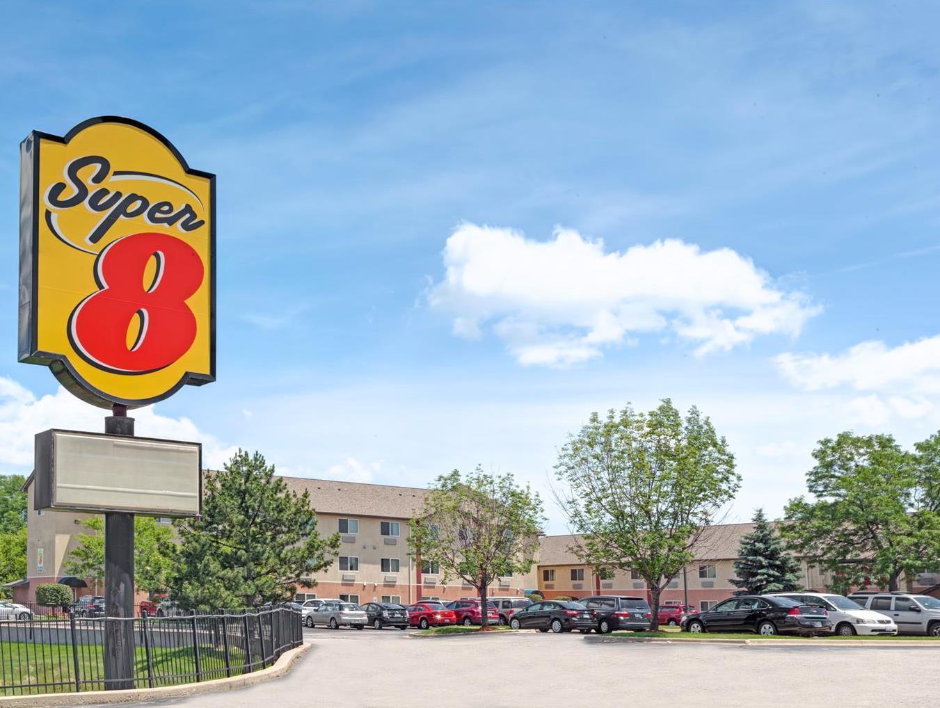 Super 8 By Wyndham Chicago O'Hare Airport Hotel Elk Grove Village Exterior foto