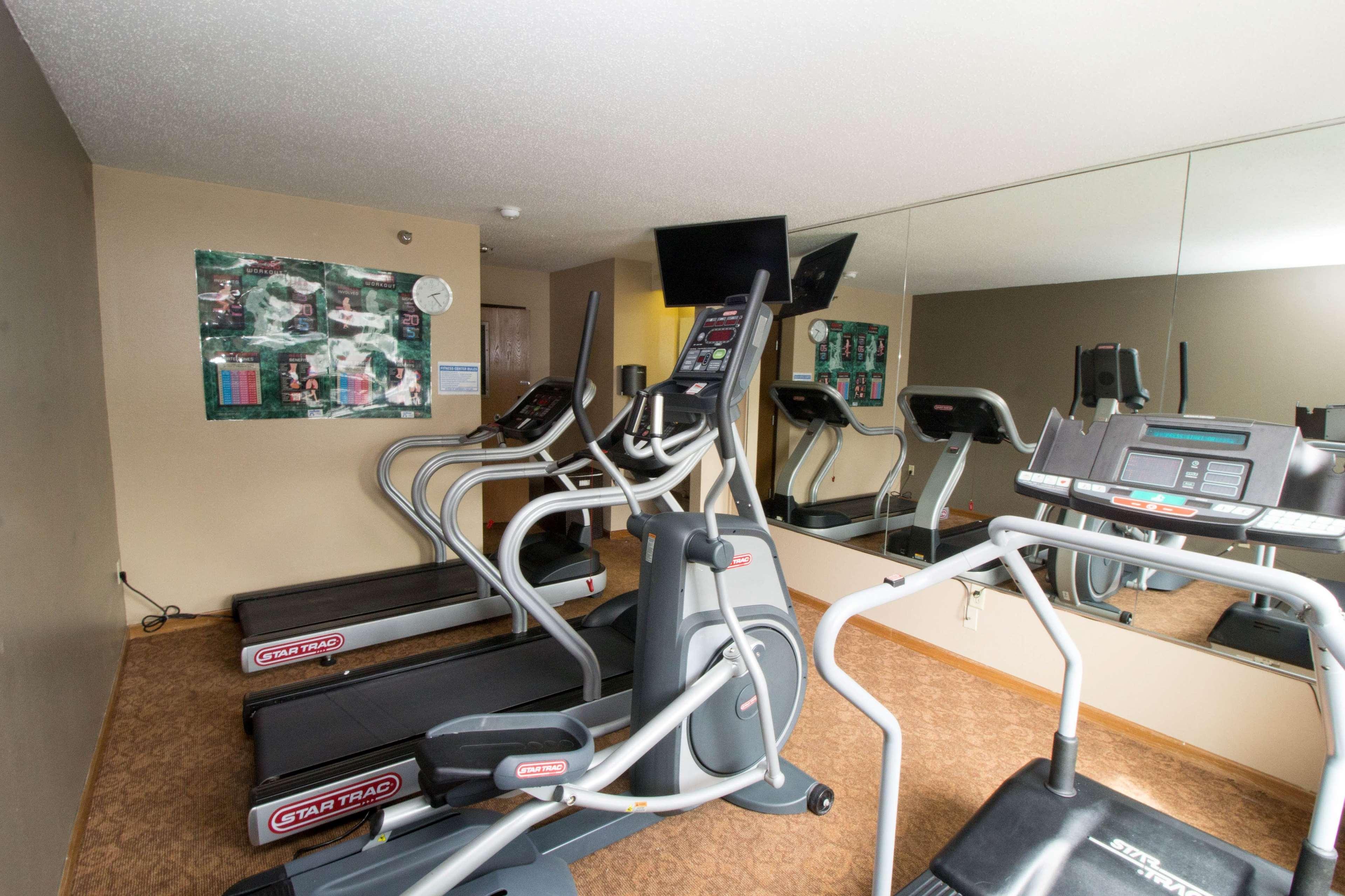 Super 8 By Wyndham Chicago O'Hare Airport Hotel Elk Grove Village Exterior foto